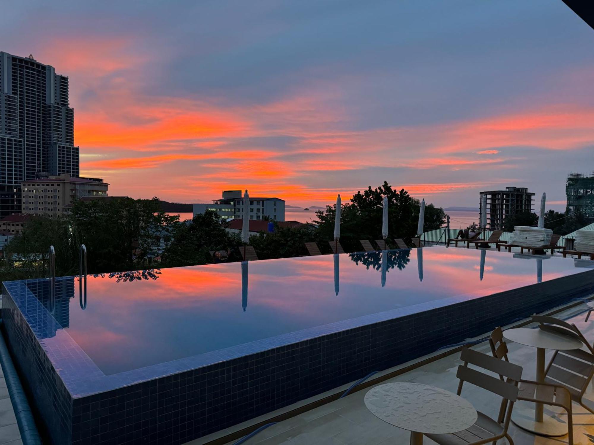 Onederz - 10 Mins Walk From The Tourism Pier * Sihanoukville