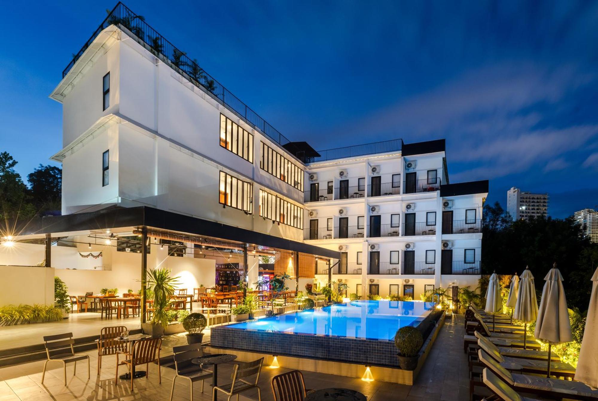 Onederz - 10 Mins Walk From The Tourism Pier Hostel Sihanoukville